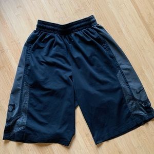 🖤NIKE Dri-Fit KD basketball shorts - S